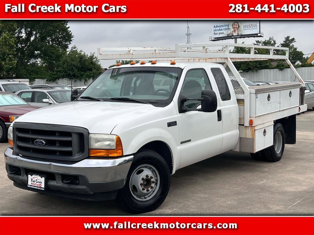 Used 2001 Ford F350 XL image 1
