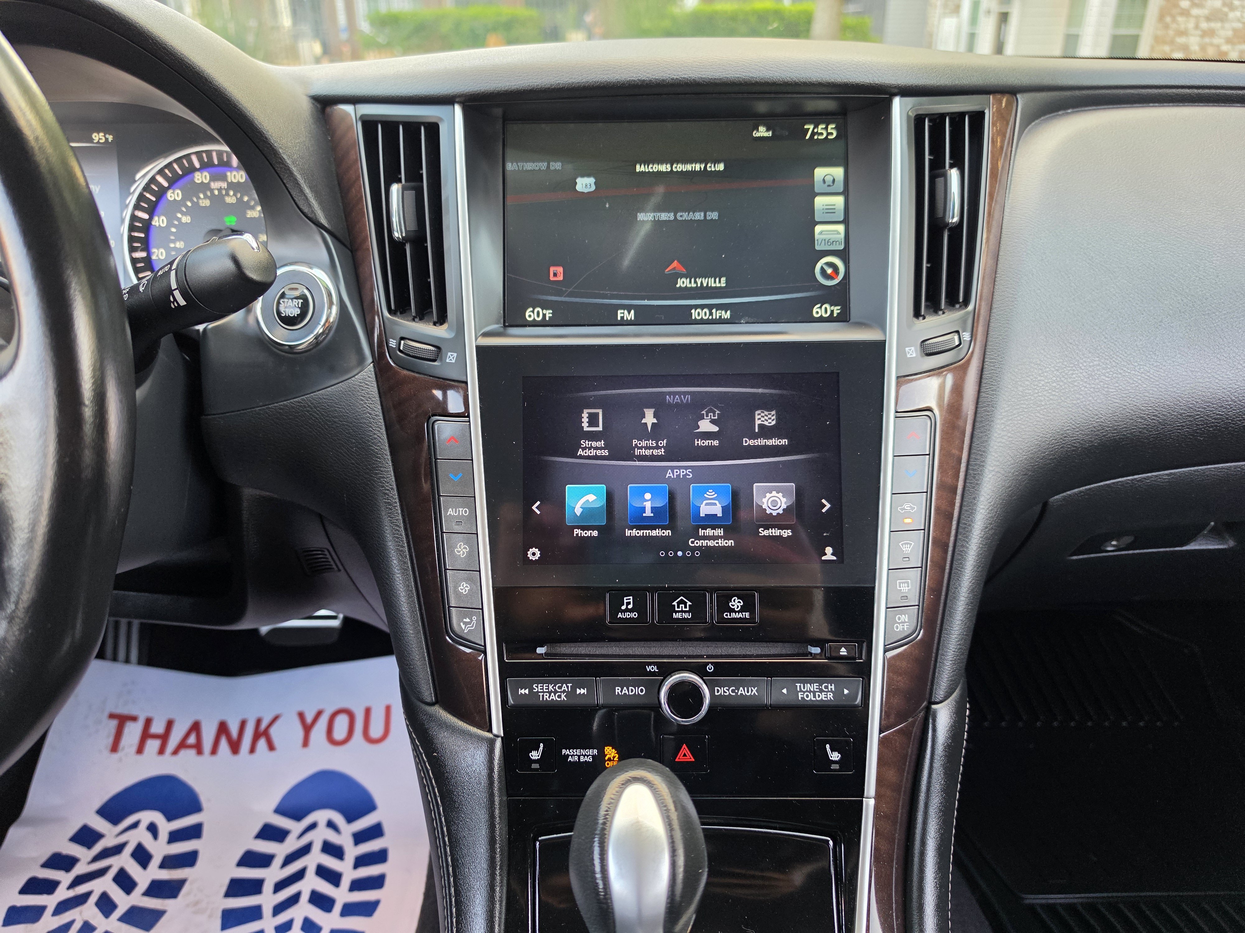 Used 2014 INFINITI Q50 Hybrid w/ Deluxe Technology Package RWD image 28