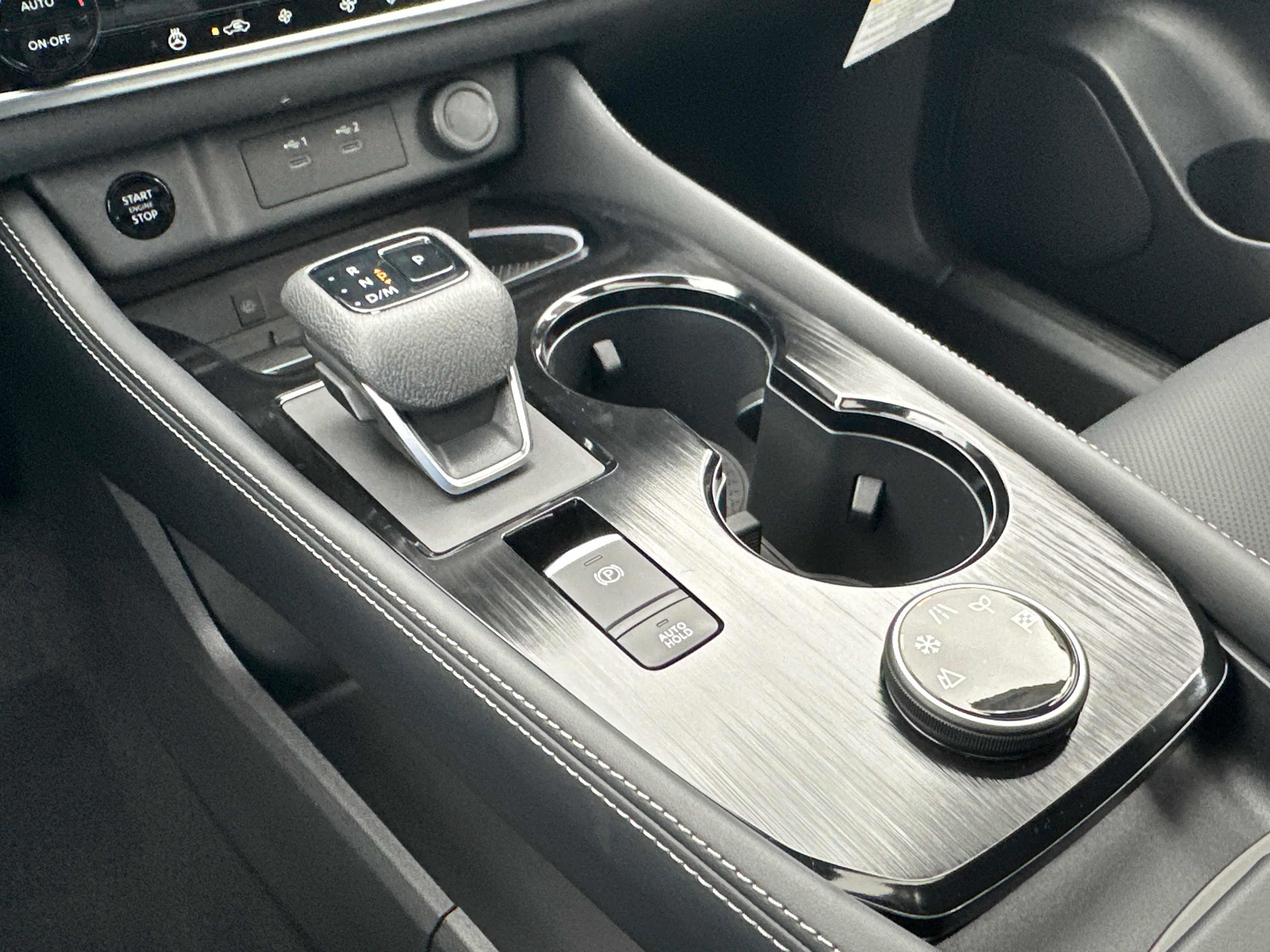 New 2026 Nissan Rogue Platinum image 33