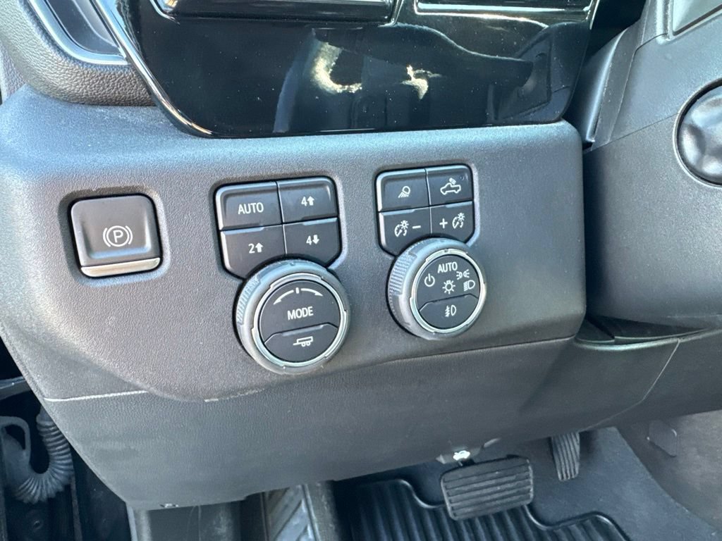 Used 2023 Chevrolet Silverado 1500 LTZ w/ Z71 Off-Road Package AWD/4WD image 19