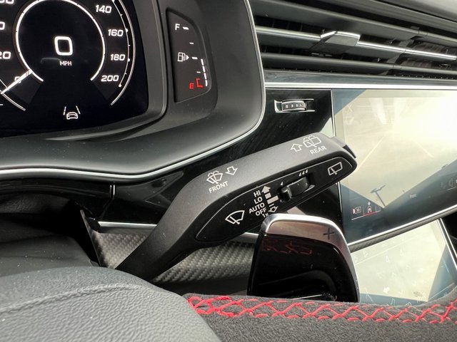 Certified 2024 Audi RS Q8 image 35