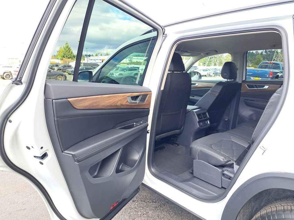 New 2026 Volkswagen Atlas SE image 12