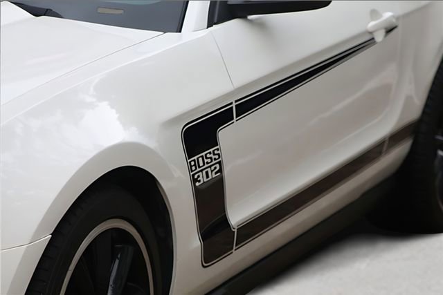 Used 2012 Ford Mustang Boss 302 w/ Boss 302 Accessory Pkg image 3