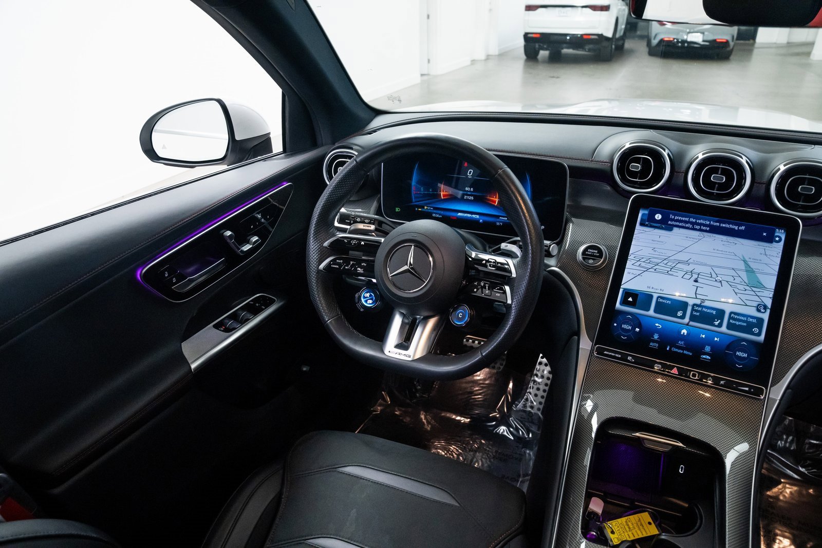 Used 2024 Mercedes-Benz GLC 43 AMG 4MATIC image 10