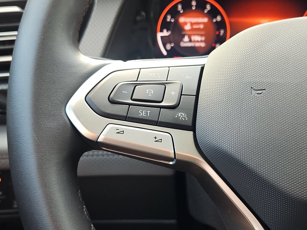 Certified 2026 Volkswagen Atlas Peak Edition AWD/4WD image 18