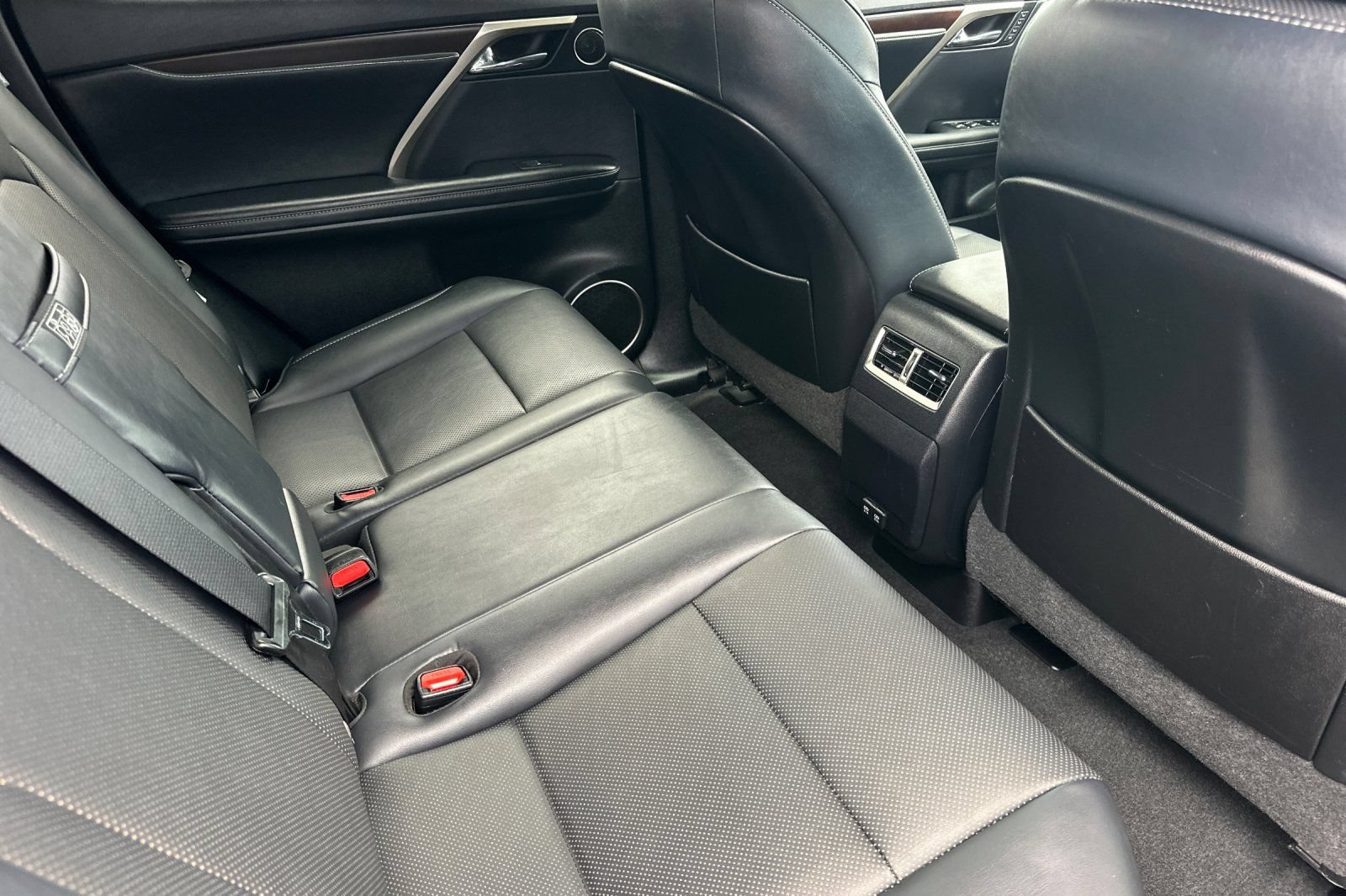 Used 2022 Lexus RX 450h AWD w/ Premium Package image 19