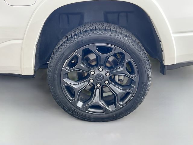 Used 2020 RAM 1500 Laramie image 35