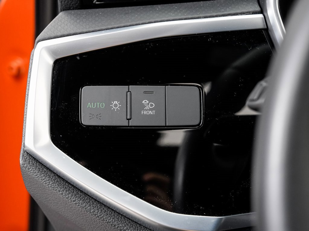 Used 2023 Audi Q3 2.0T Premium Plus w/ Premium Plus Package image 10