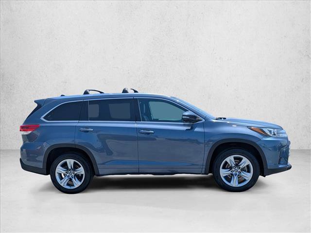 Certified 2019 Toyota Highlander Limited FWD image 4