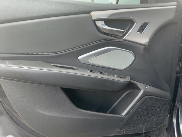 Used 2019 Acura RDX w/ Technology Package FWD image 12