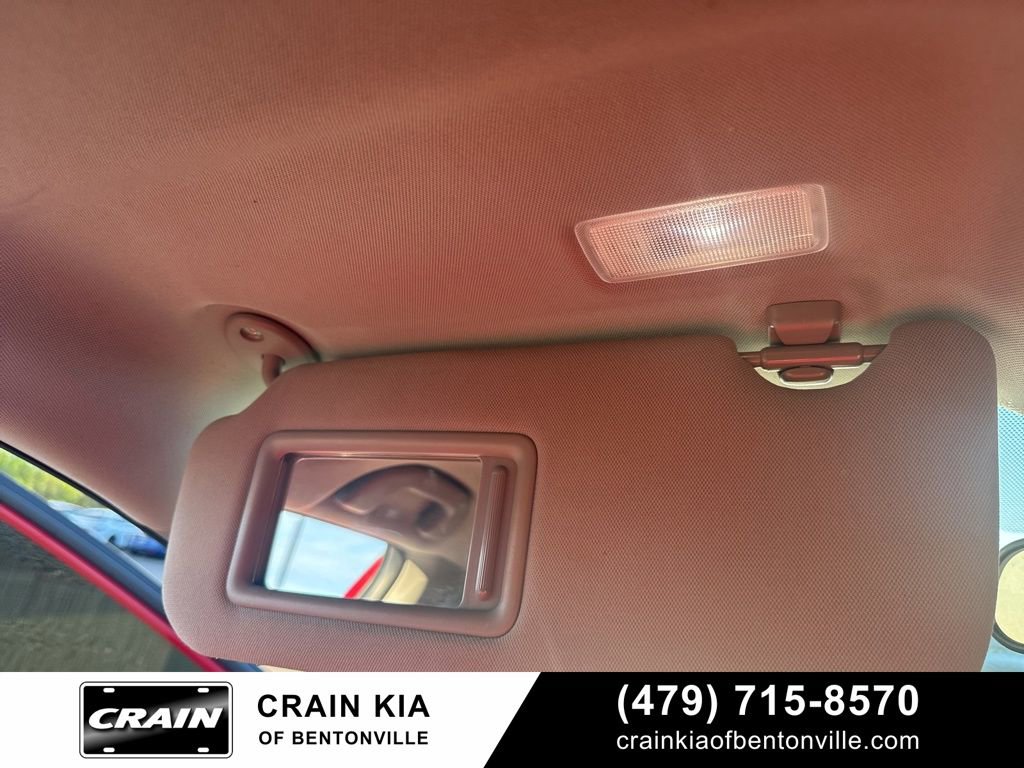 Used 2022 Toyota Camry SE image 30