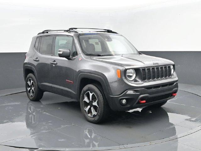 Used 2019 Jeep Renegade Trailhawk AWD/4WD image 3