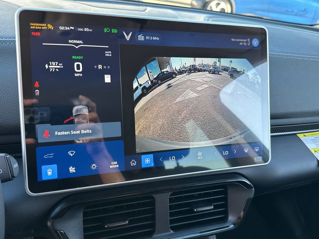 New 2025 VinFast VF 8 Eco AWD/4WD image 27