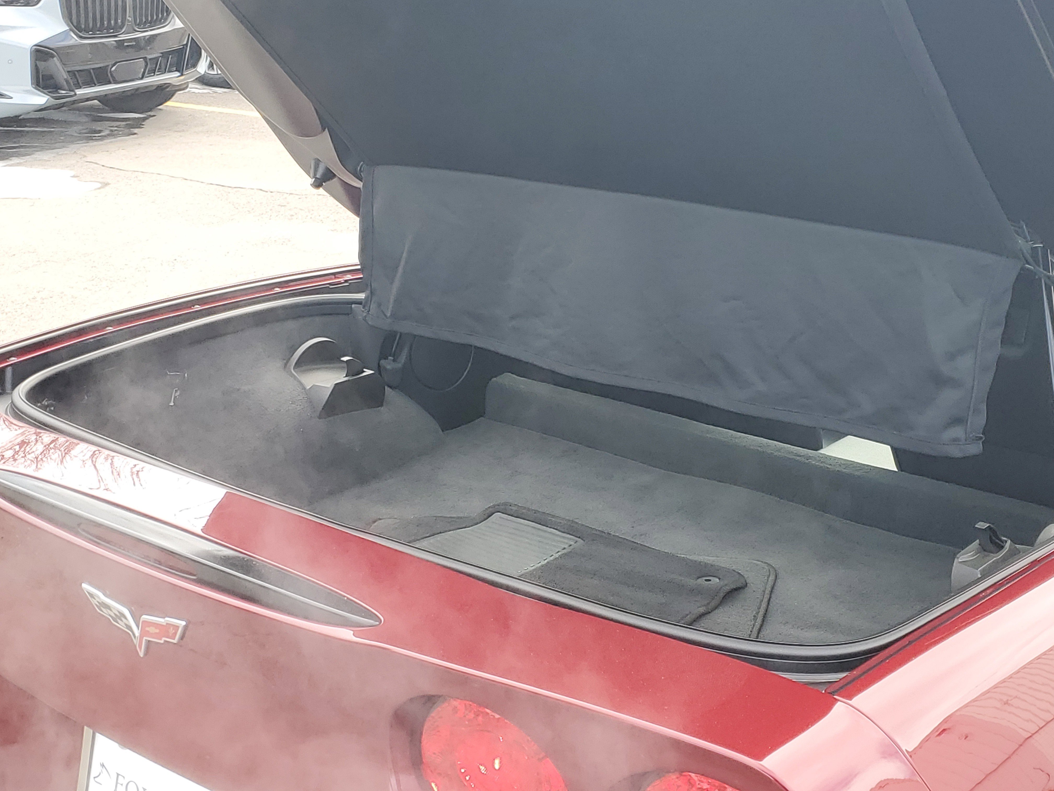 Used 2007 Chevrolet Corvette Coupe w/ Preferred Equipment Group image 19