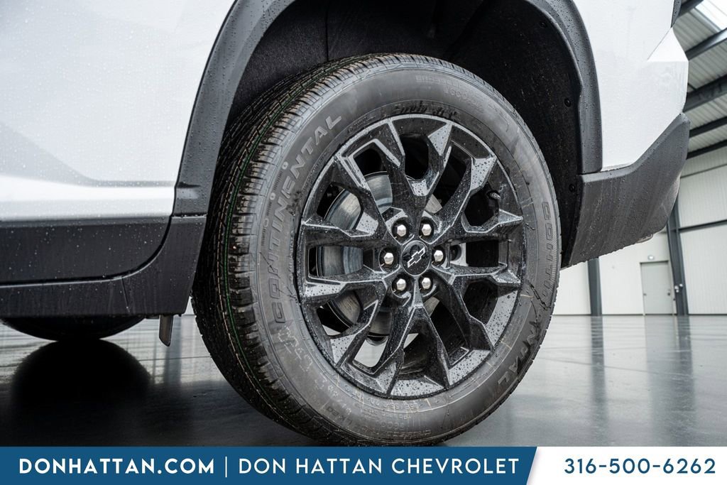 New 2026 Chevrolet Traverse LT w/ Midnight/Sport Edition image 38