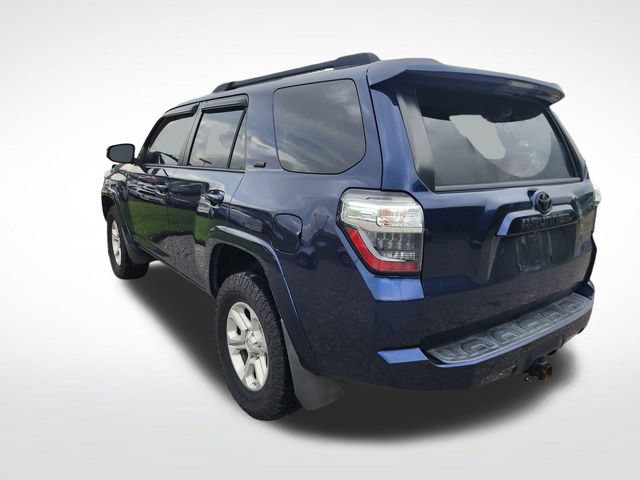 Used 2015 Toyota 4Runner SR5 AWD/4WD image 9