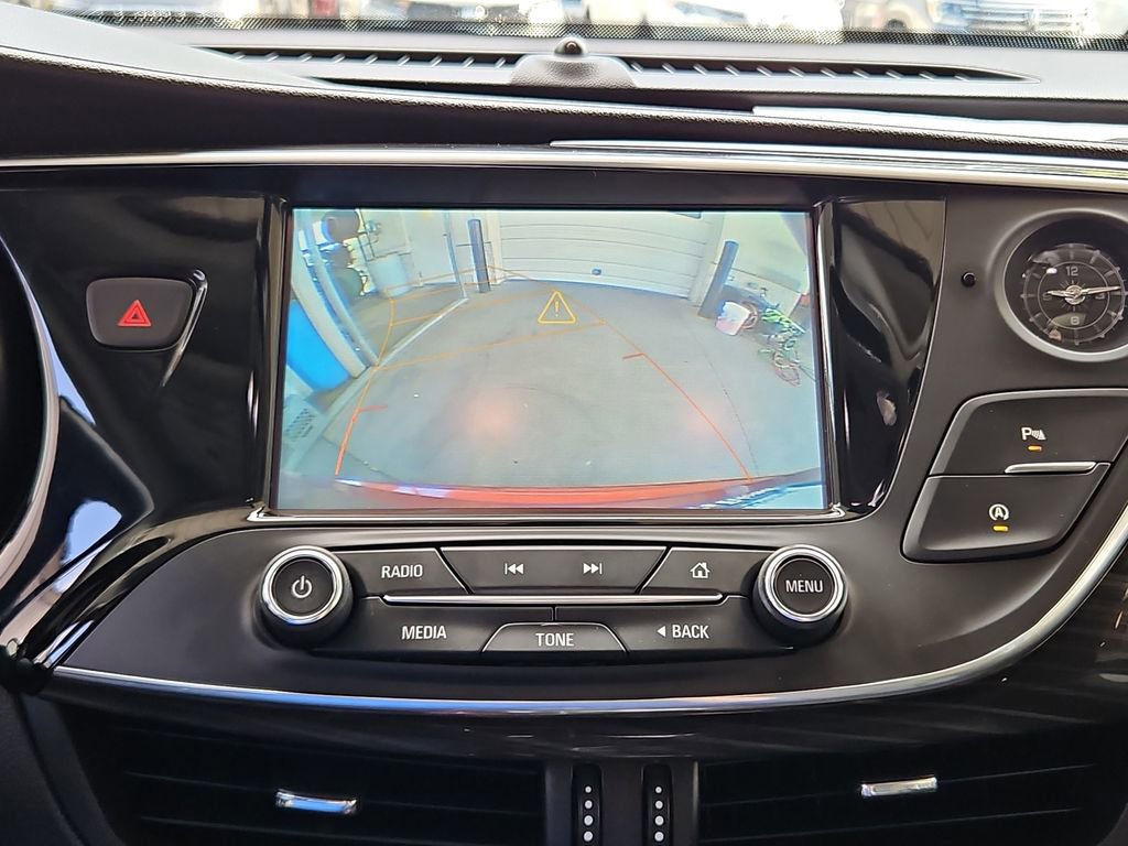 Used 2019 Buick Envision Essence AWD/4WD image 18