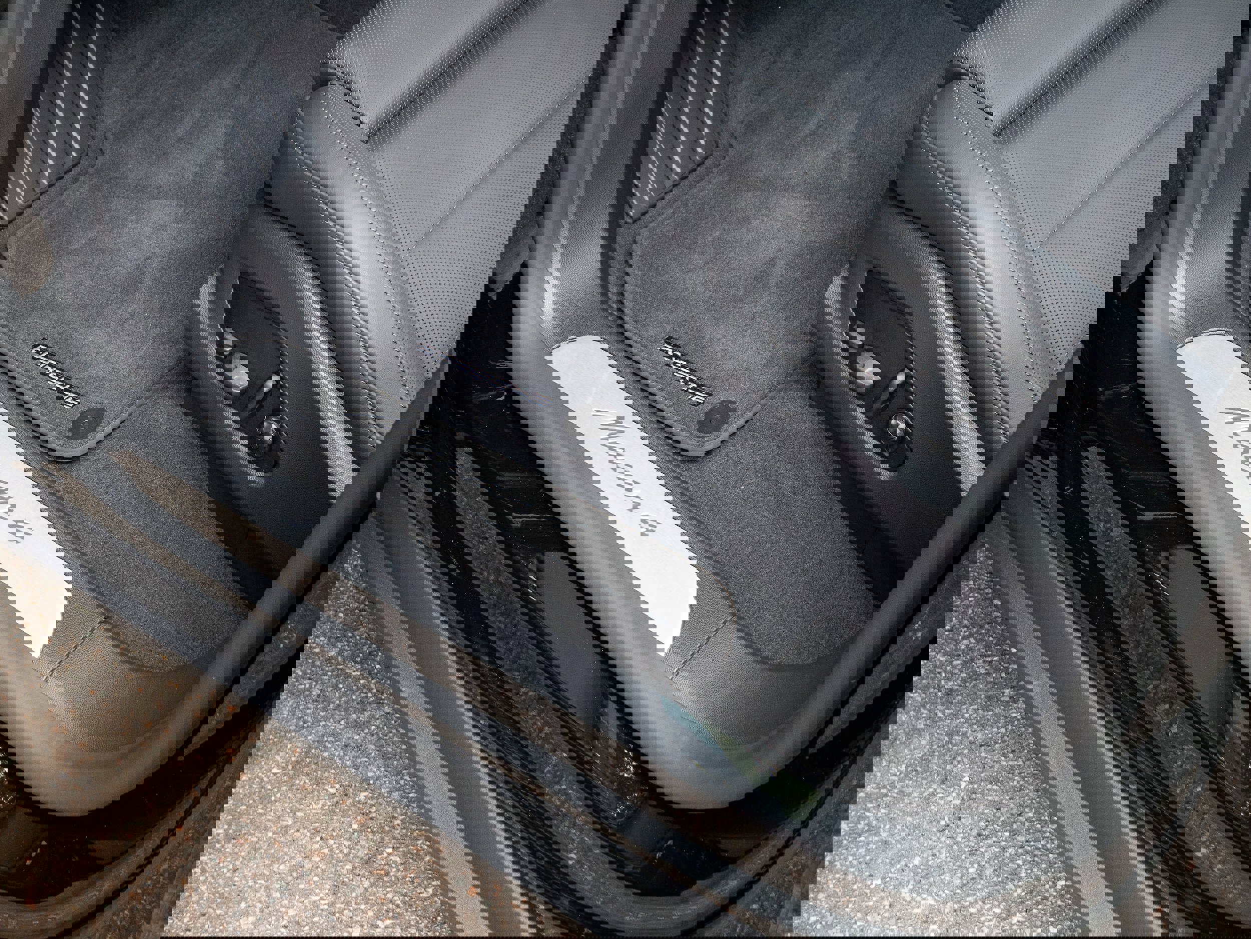 New 2025 Porsche Macan 4 Electric image 22