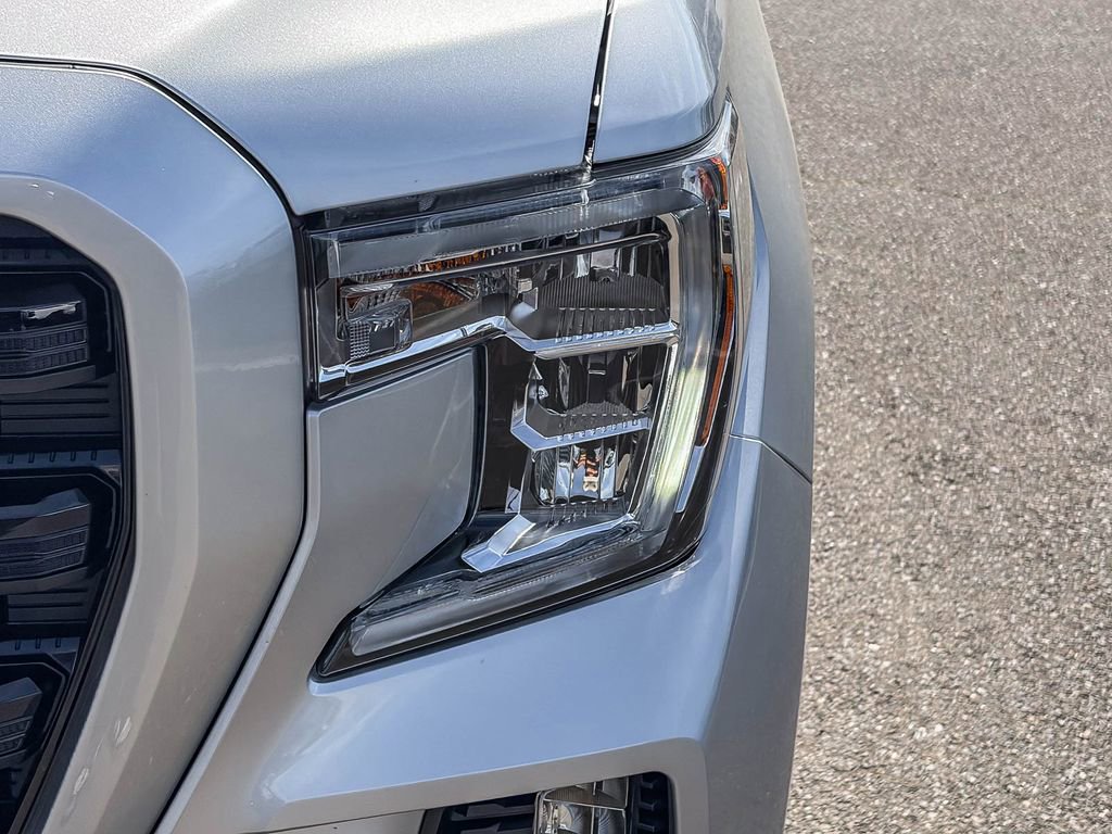 Used 2022 GMC Sierra 1500 Elevation w/ Driver Alert Package I image 7