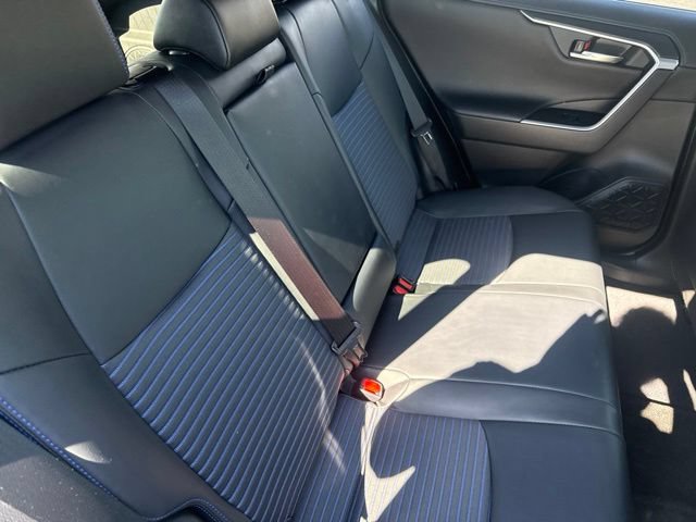 Used 2020 Toyota RAV4 XSE w/ XSE Grade Weather Package AWD/4WD image 18