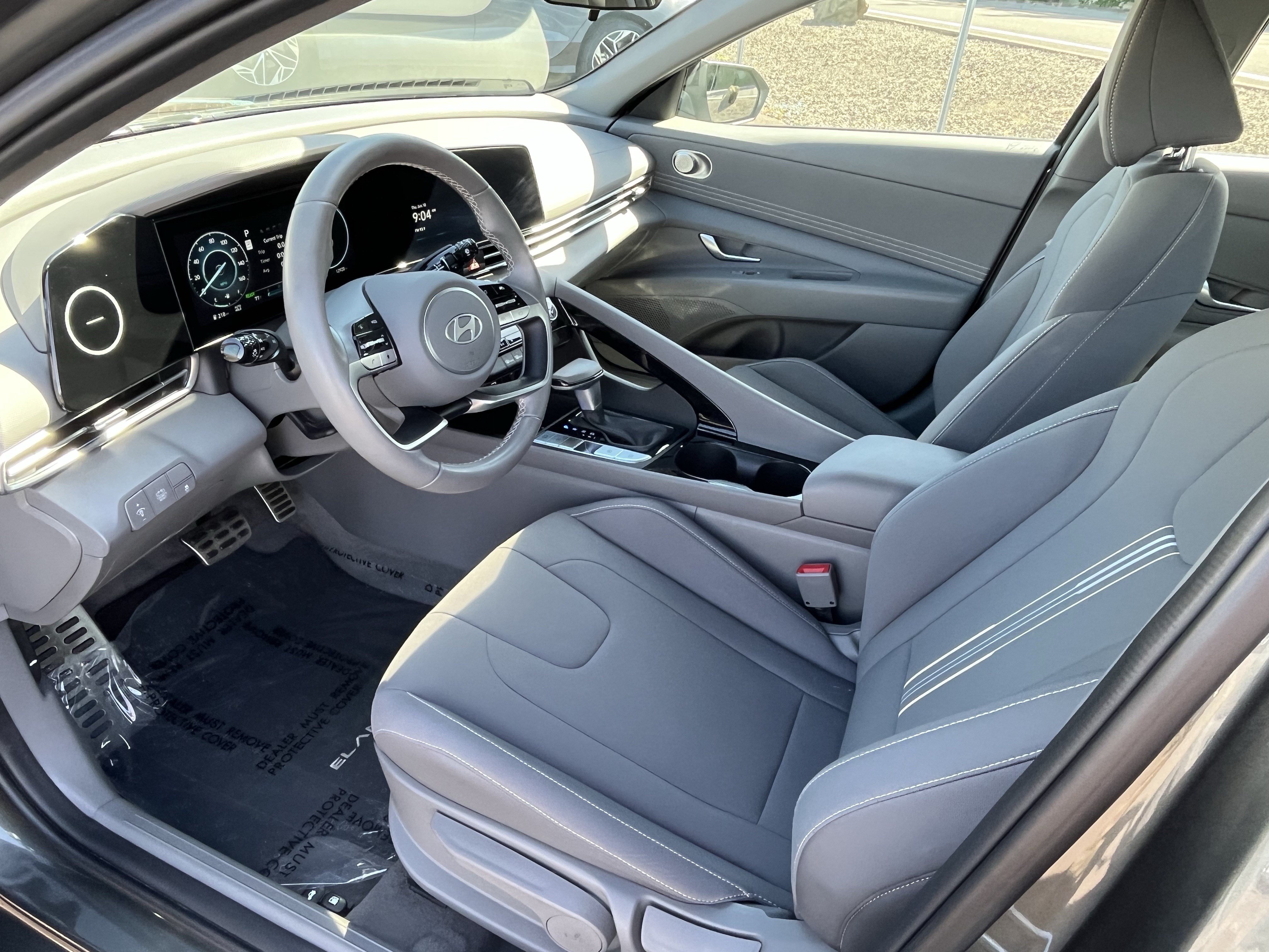 Certified 2025 Hyundai Elantra Hybrid FWD image 9