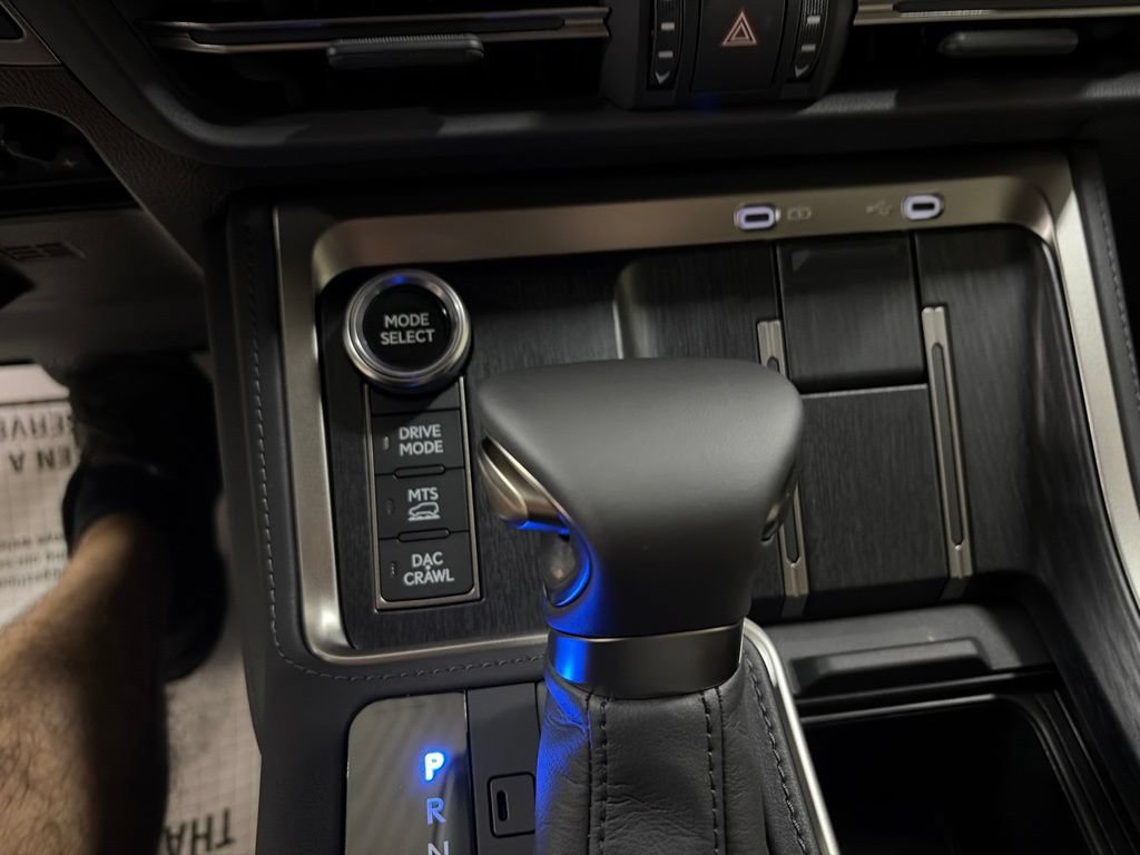 New 2026 Lexus GX 550 AWD/4WD image 19