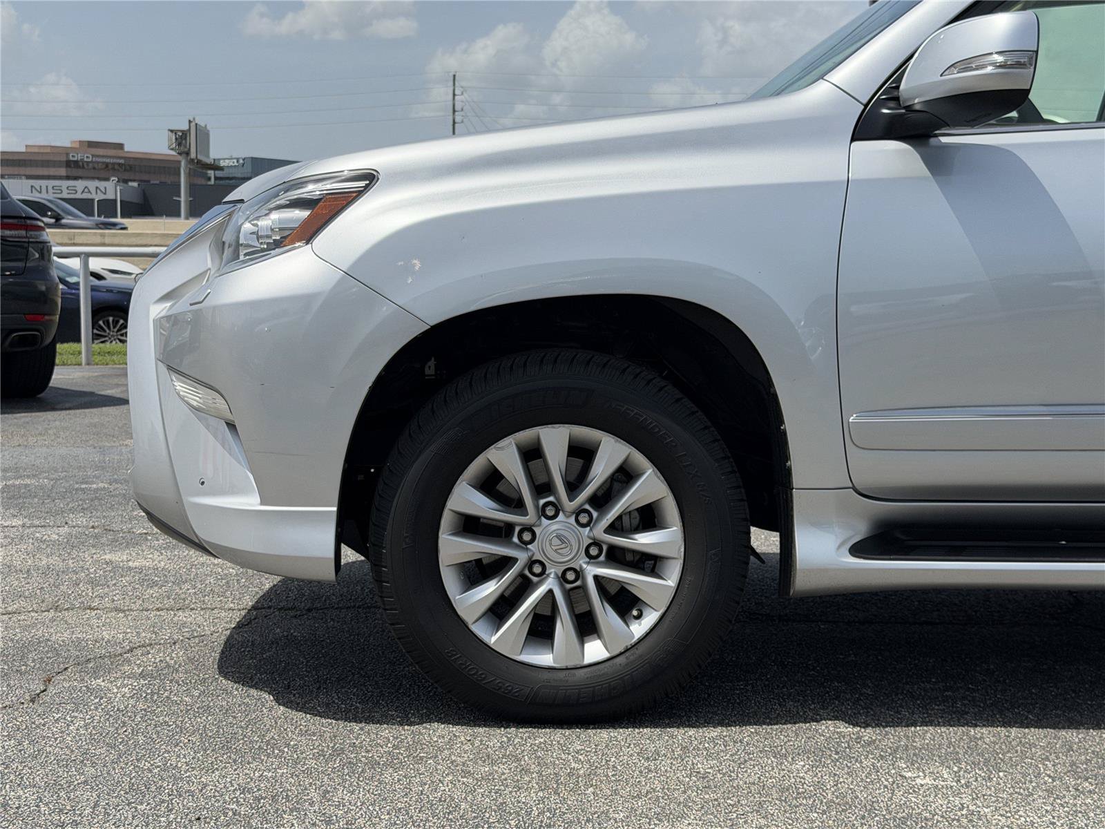 Used 2017 Lexus GX 460 Premium AWD/4WD image 9
