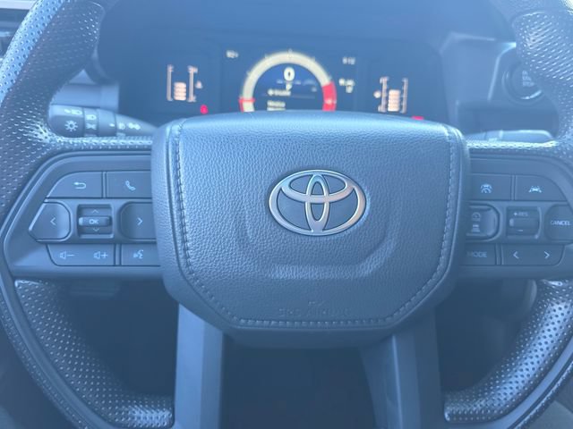 Used 2025 Toyota Tacoma SR5 RWD image 33
