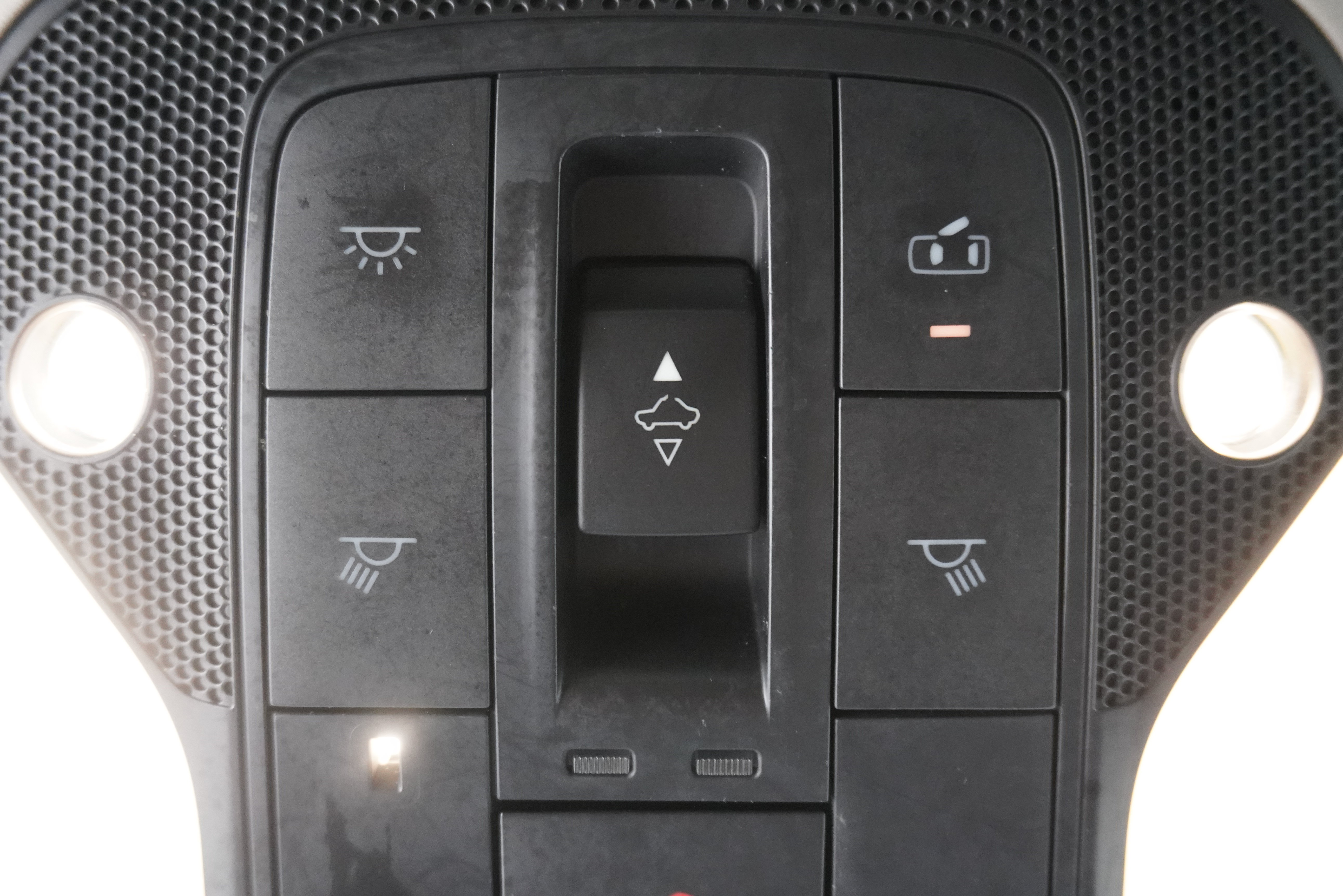 Used 2019 INFINITI QX50 Essential w/ Premium Heat Package FWD image 28