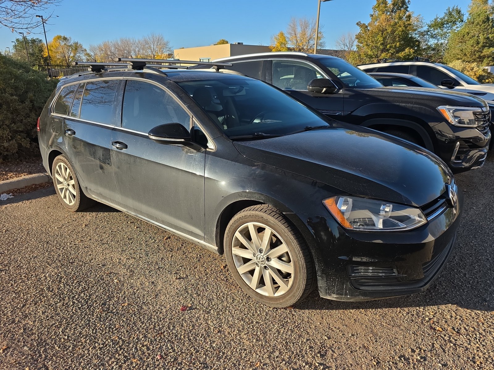 Used 2015 Volkswagen Golf TDI S FWD image 3