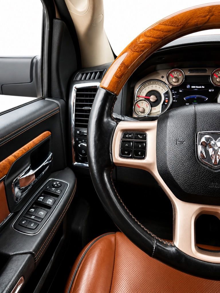 Used 2018 RAM 2500 Longhorn RWD image 37