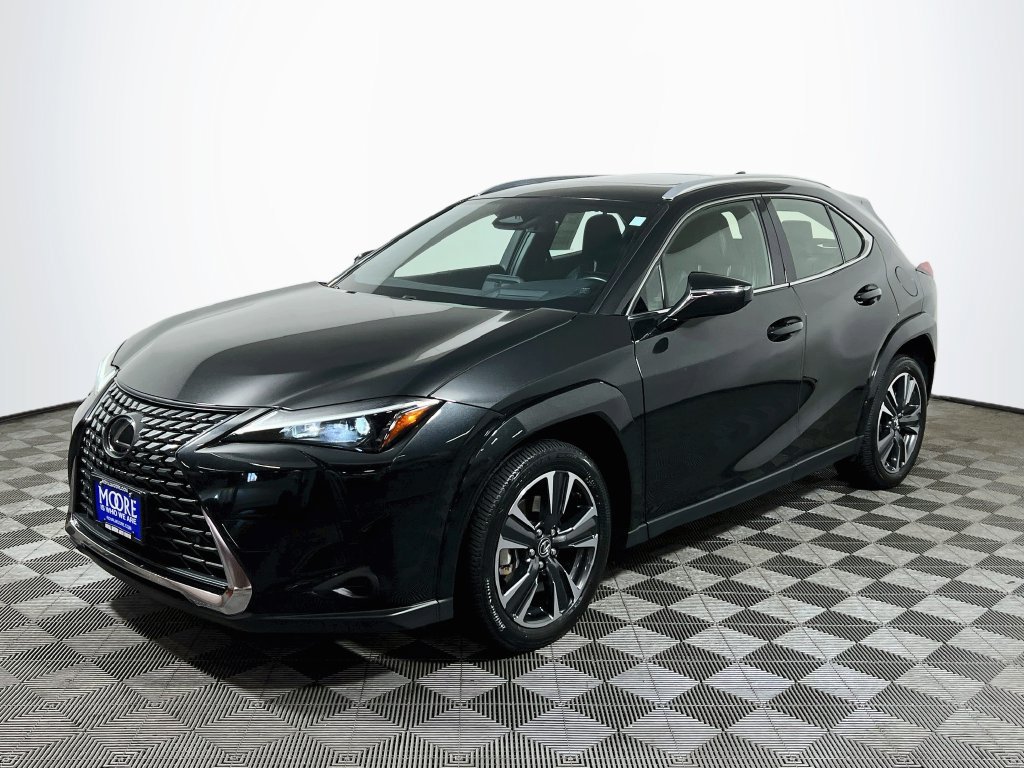 Used 2025 Lexus UX 300h AWD w/ Cold Area Package image 3
