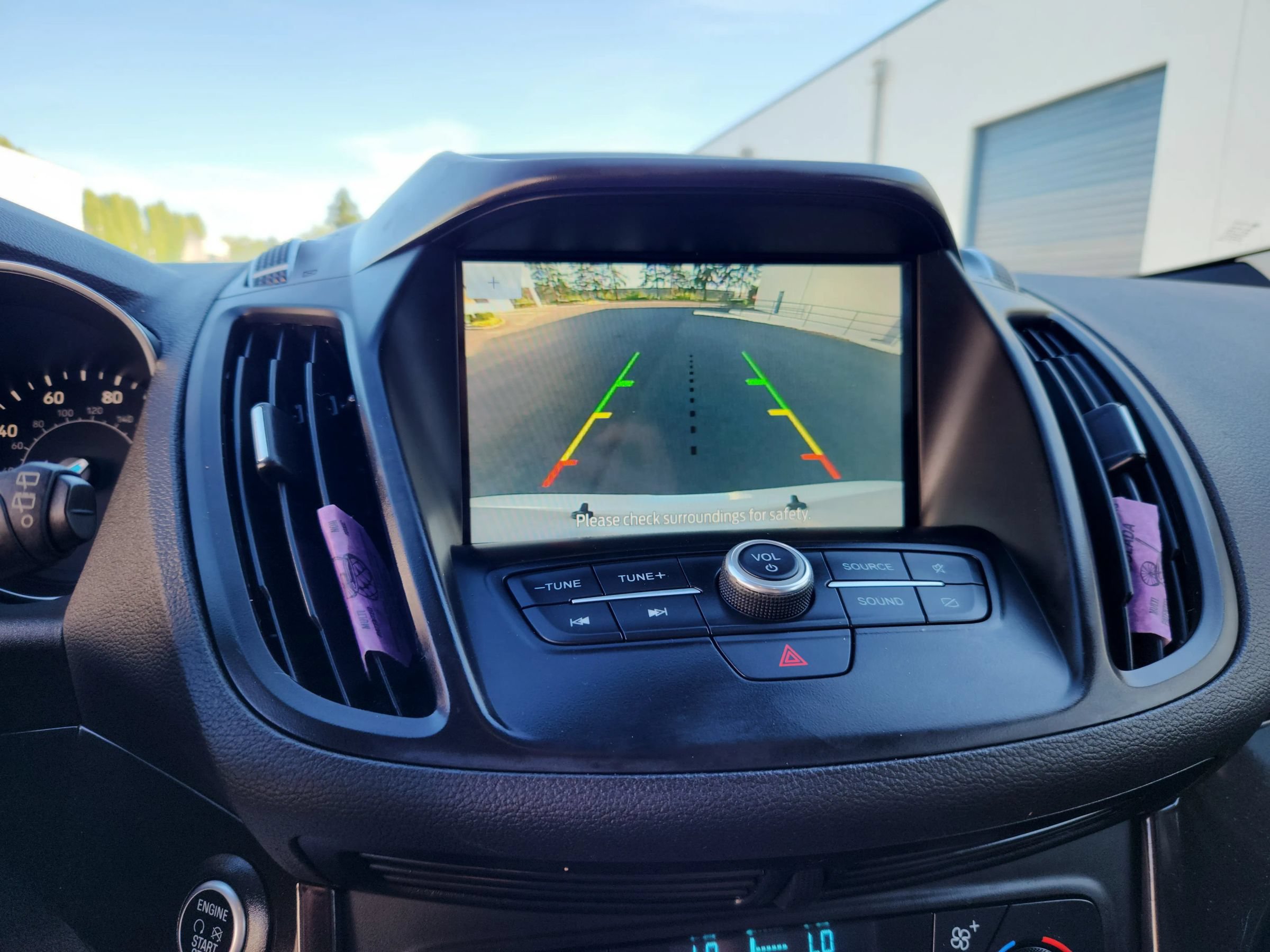 Used 2019 Ford Escape SE AWD/4WD image 14