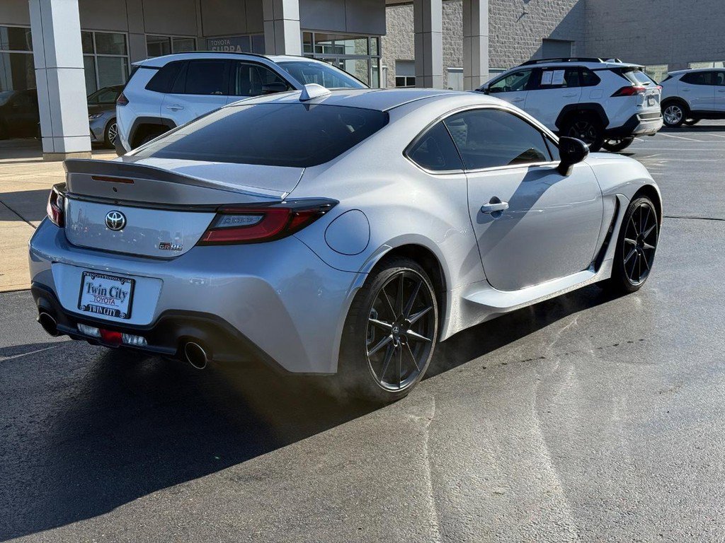 Certified 2022 Toyota GR86 Premium w/ ALL Weather Mat Package (TMS) image 3