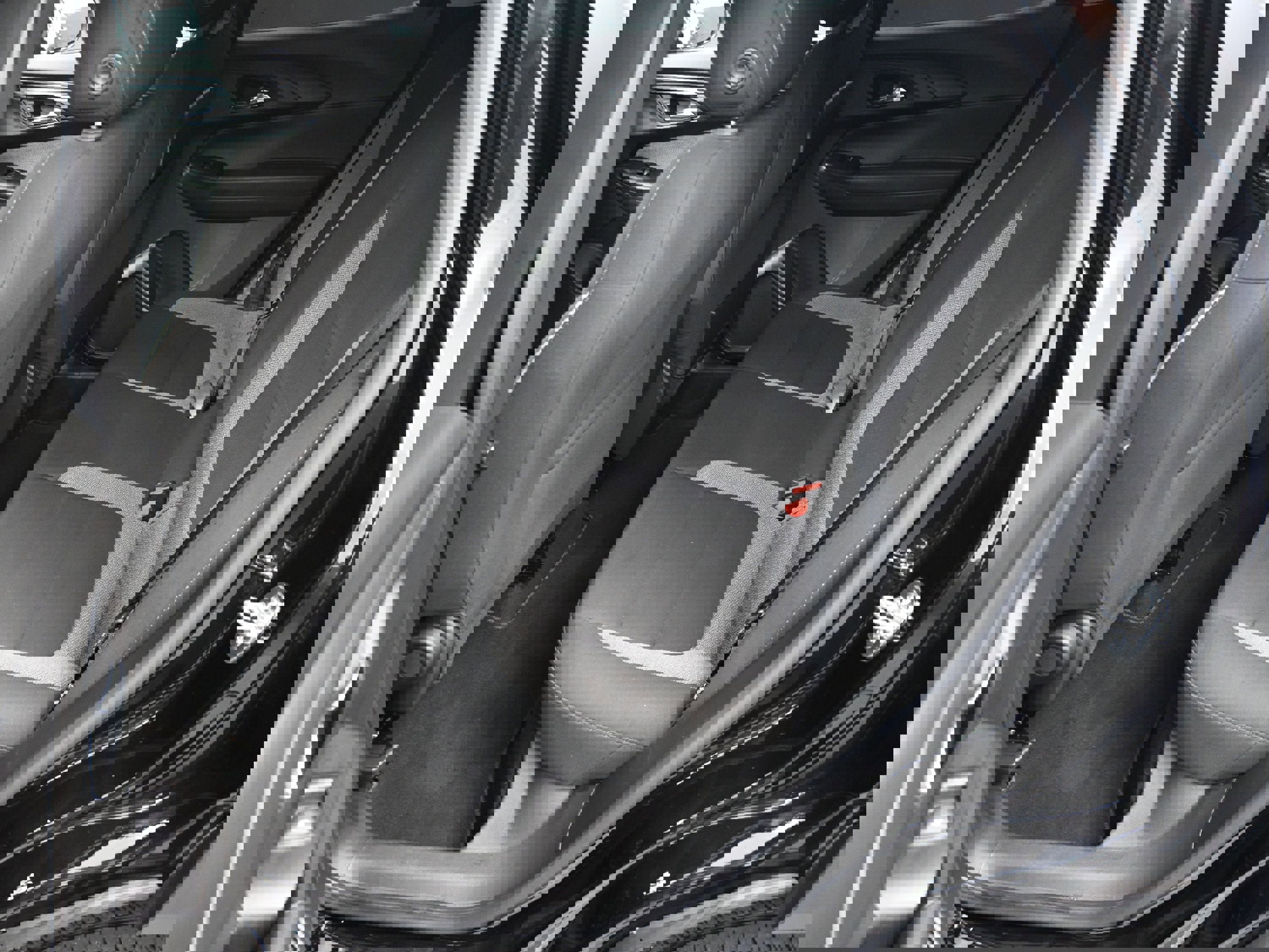 Used 2024 Chevrolet TrailBlazer LT image 25