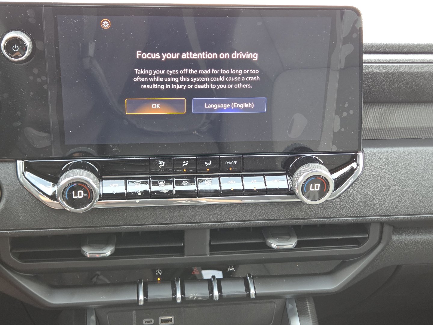 New 2026 Chevrolet Colorado Trail Boss AWD/4WD image 25