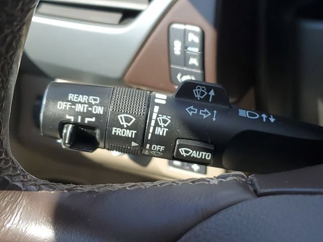 Used 2018 Chevrolet Tahoe Premier w/ Max Trailering Package AWD/4WD image 14