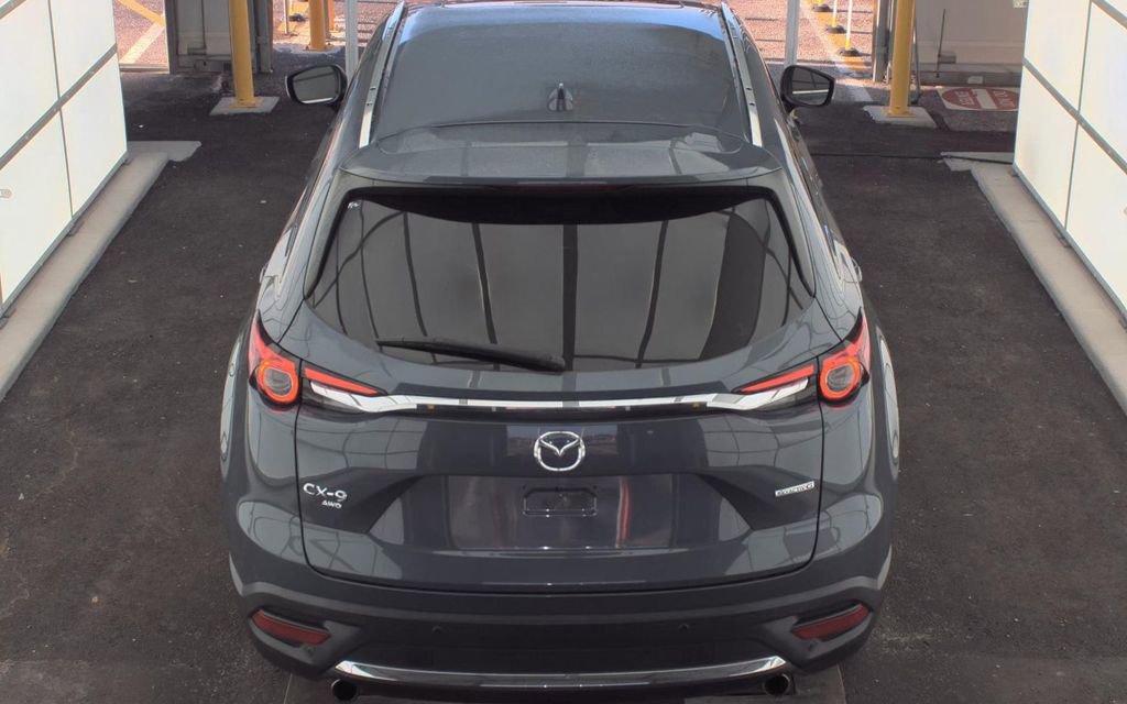 Used 2023 MAZDA CX-9 Carbon Edition image 5