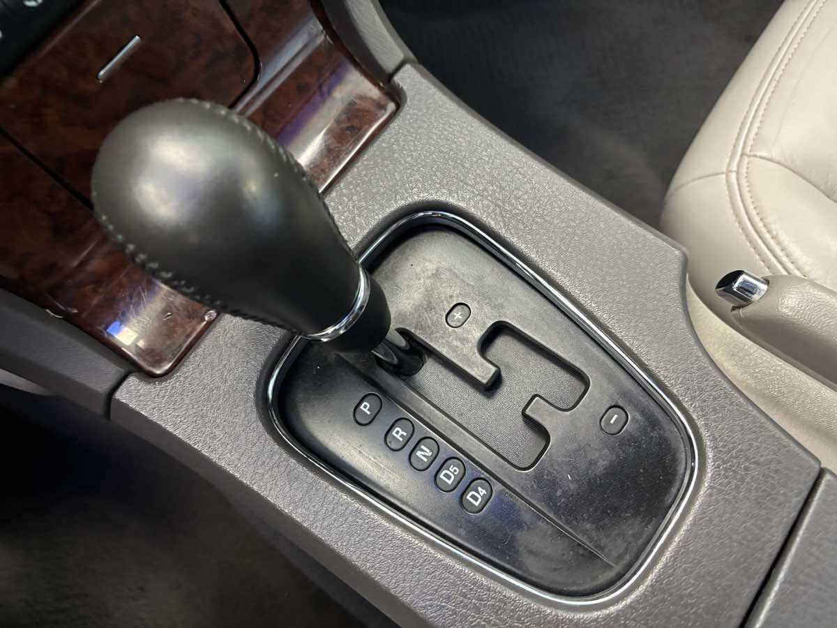 Used 2000 Lincoln LS image 14