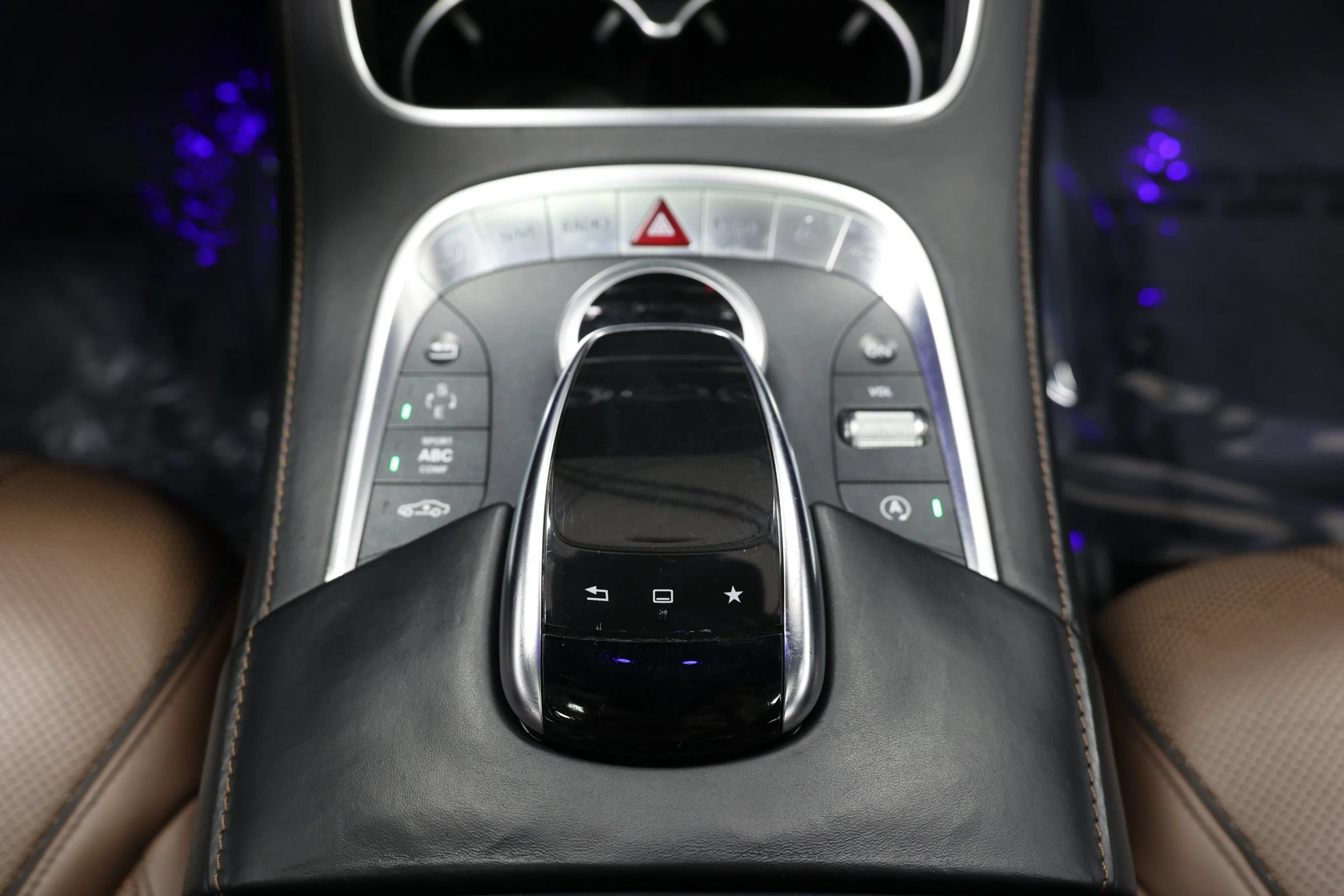 Used 2016 Mercedes-Benz Maybach S 600 image 43
