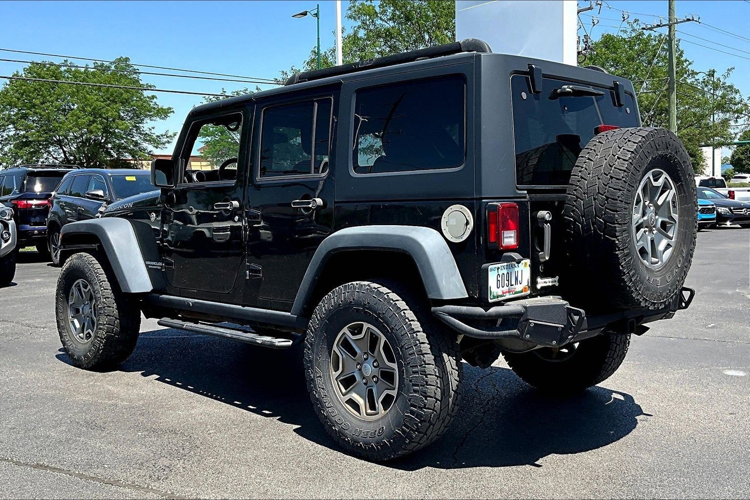 Used 2015 Jeep Wrangler Unlimited Rubicon AWD/4WD image 4