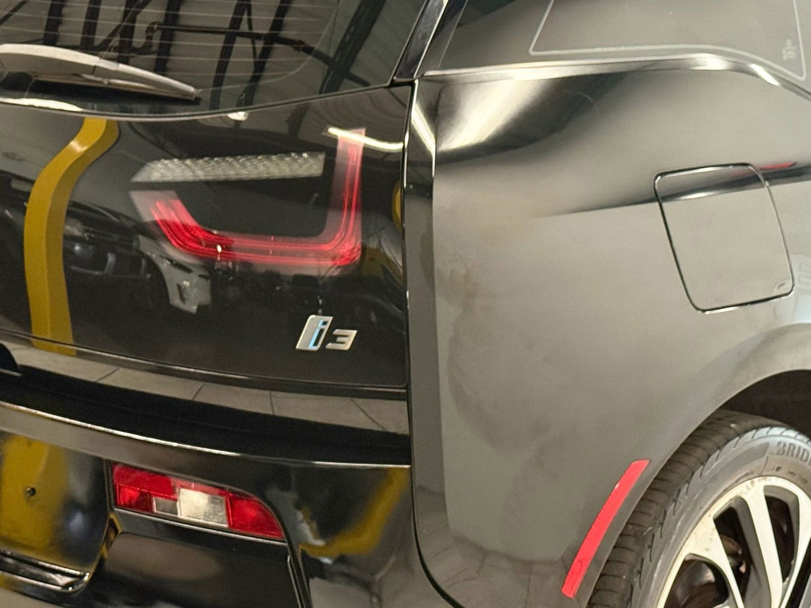 Used 2017 BMW i3 image 10