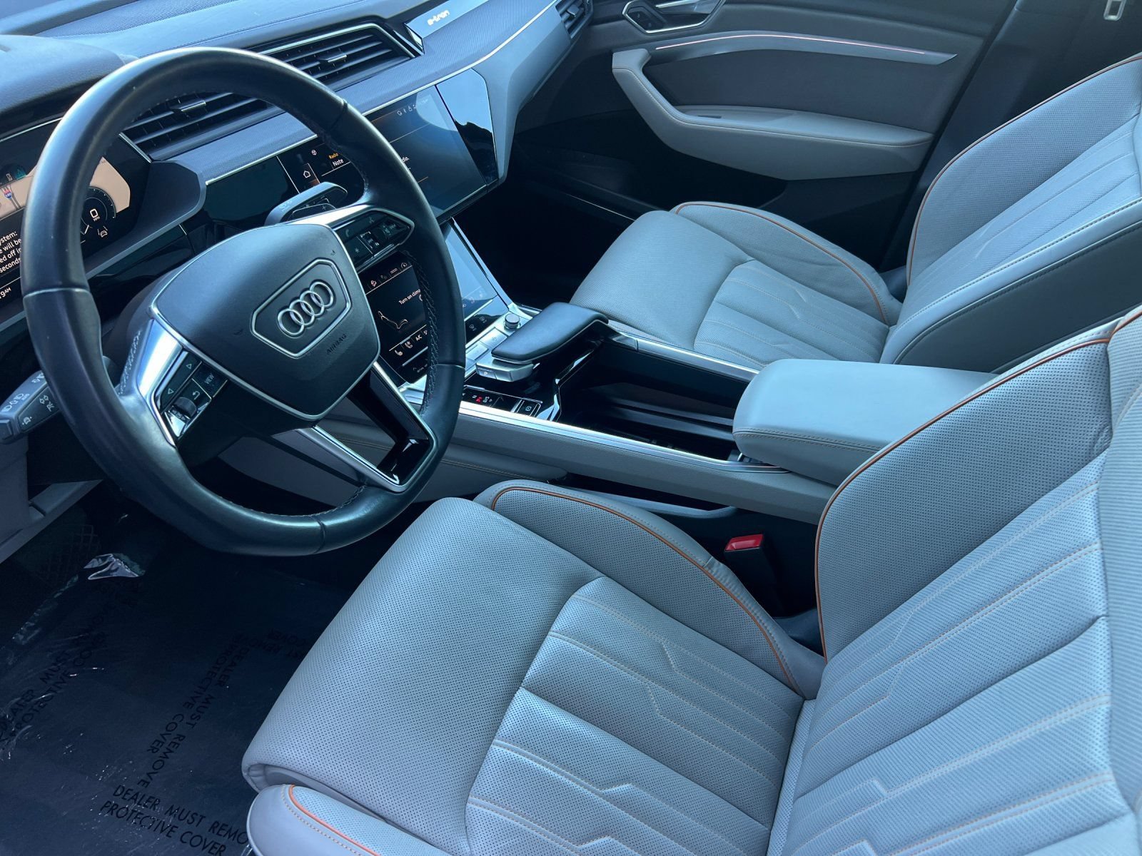 Used 2024 Audi Q8 e-tron Prestige AWD/4WD image 10