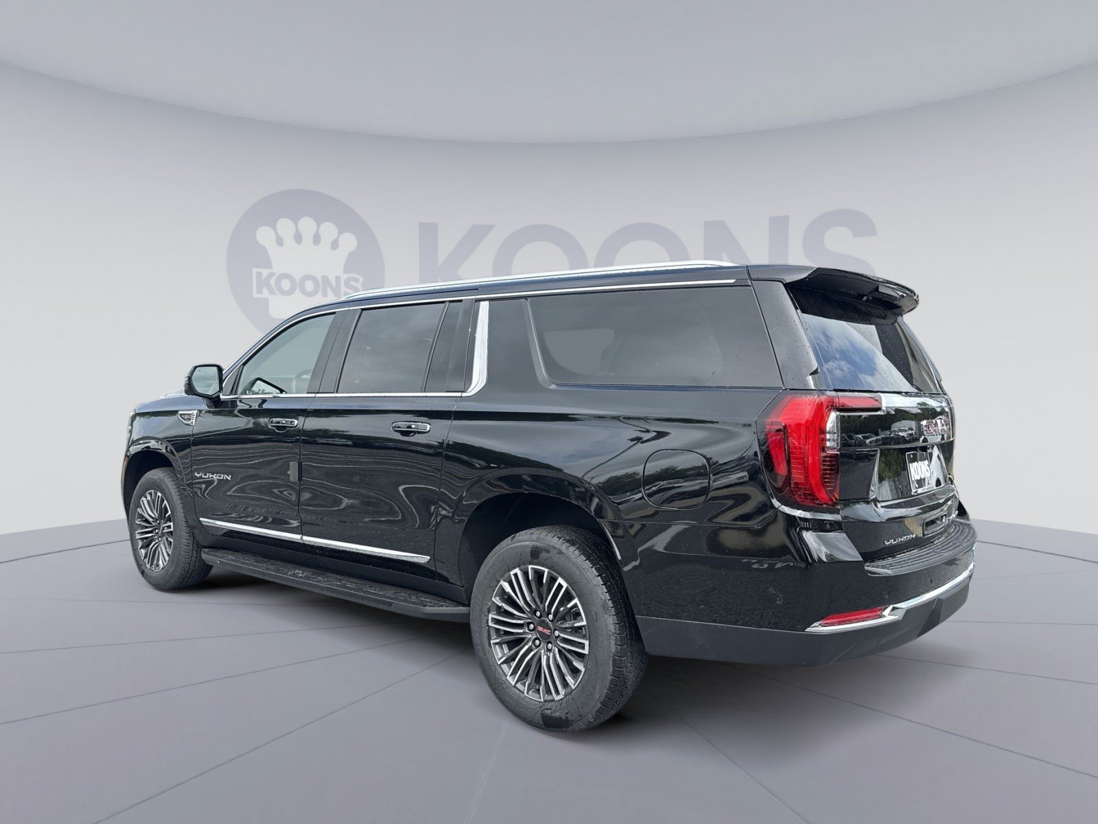 New 2026 GMC Yukon XL Elevation w/ Elevation Premium Package AWD/4WD image 4