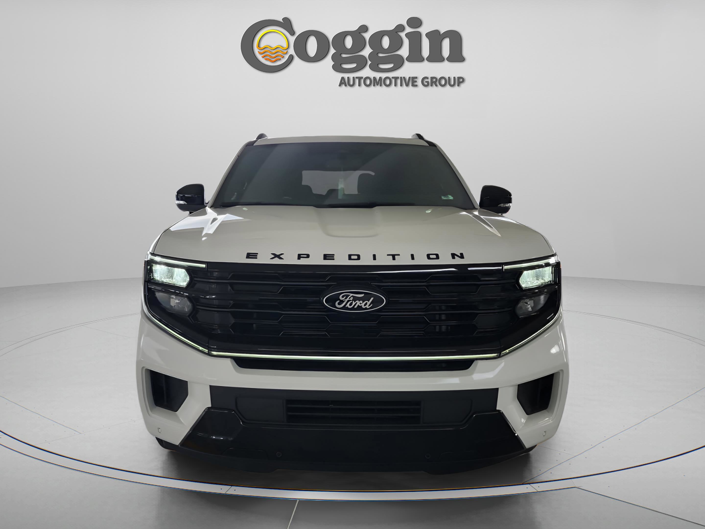 New 2025 Ford Expedition Platinum w/ Stealth Performance Package AWD/4WD image 8