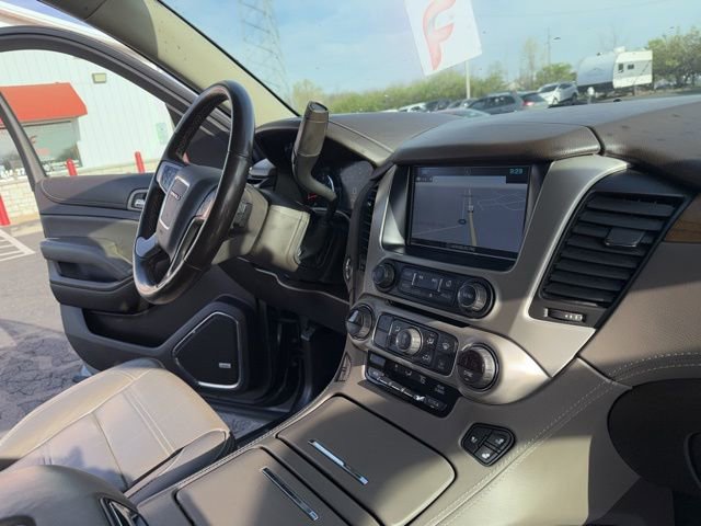 Used 2020 GMC Yukon Denali w/ Open Road Package AWD/4WD image 31
