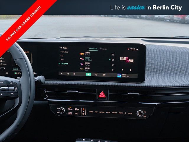 New 2025 Kia EV6 Wind image 21