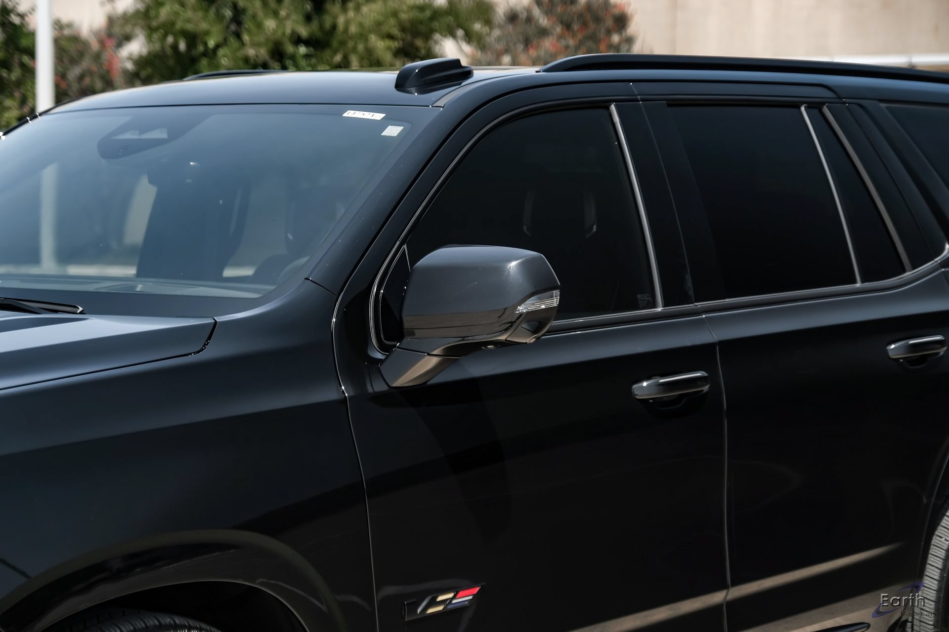 Used 2026 Cadillac Escalade V w/ LPO, ONYX Package AWD/4WD image 28