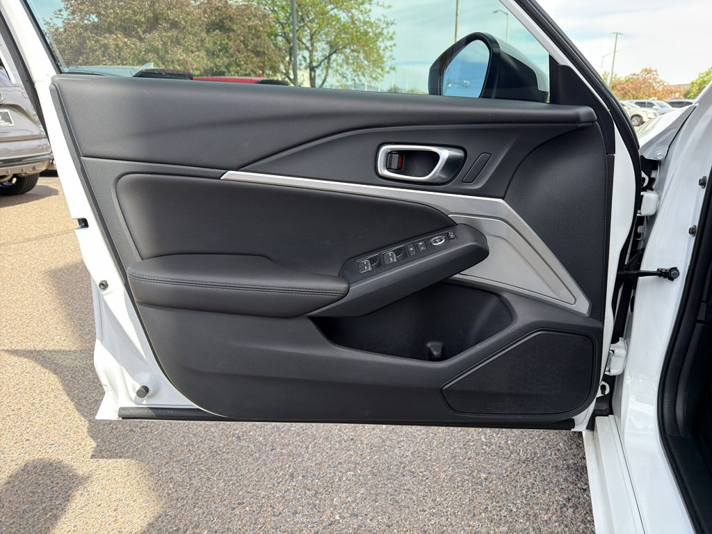 Certified 2024 Acura Integra FWD image 9