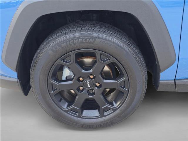 Used 2023 Toyota RAV4 TRD Off-Road AWD/4WD image 23